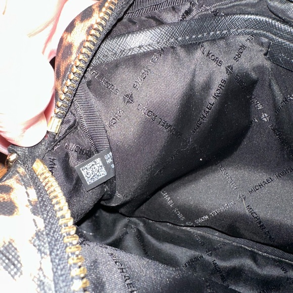 Michael Kors Brown and Black Crossbody Bag with Leopard Print - Picture 8 of 14